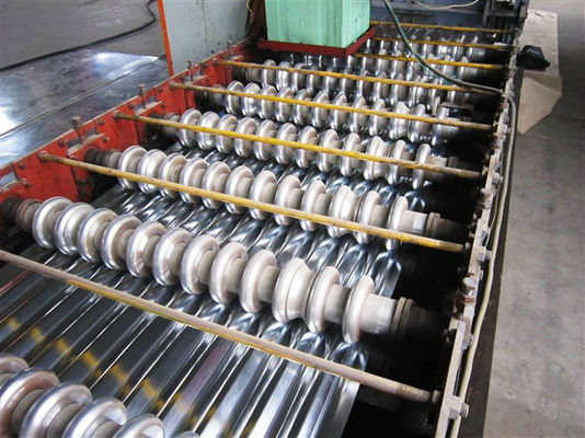 Suministro directo de chapa de techo galvanizado de 1,0 mm/1,2 mm de espesor para tipos de azulejos Yx25-210-840/Yx35-125-750/Yx35-200-1000