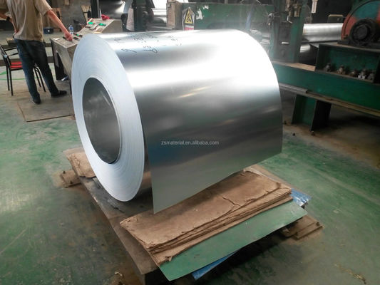 Desenrollamiento de bobinas de acero galvanizado SGCC DX51D con superficie engrasada y servicio de procesamiento en espesor de 2,5 mm, 2,8 mm y 3,0 mm