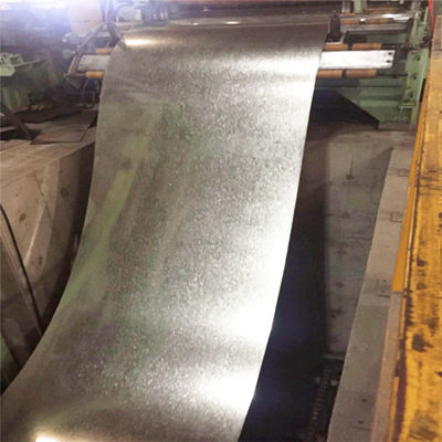 Superficie regular de spangle Z121-Z180 Revestimiento 0,12-3mm de espesor bobina de acero galvanizado para la exportación de láminas de techo