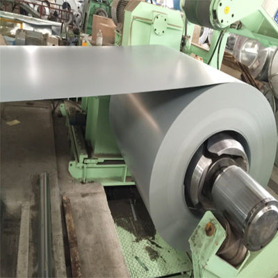 Grado de zinc galvanizado Superficie regular de espiga de acero de 0,5 mm Bobina de acero Z275 SGCC Z80 Empapado en caliente bobinas de acero galvanizadas DX51