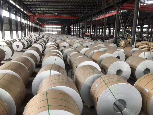 Q195/Q235/Q235b Grado 3003 bobina de aluminio reflectante 0,12 mm 0,14 mm de espesor con superficie revestida galvanizada