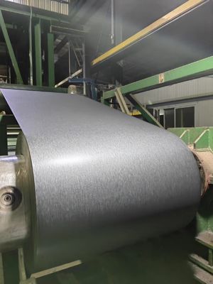 Servicio de desenrollamiento 0,5 mm espesor arrugado recubierto de color bobina de acero PPGI prepintada para chapa corrugada en todos los colores RAL