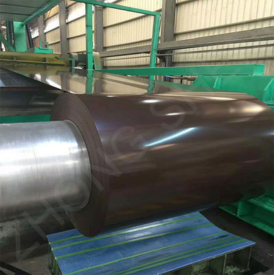 Material de techo de construcción de chapa de acero laminado en caliente revestido de color bobina de acero PPGI con revestimiento Z121-Z180 en paquete estándar