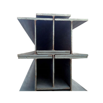 Estrutura no aleación I viga Ss400 ASTM A36 I sección laminada en caliente de carbono ligero negro de acero galvanizado I viga para perforar