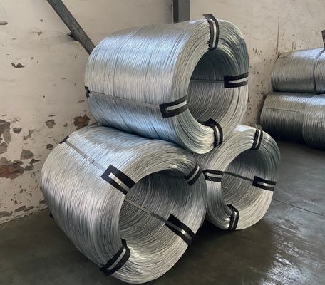 Las líneas de cable de acero de bajo carbono galvanizadas en caliente de la norma ASTM de grado de suministro Q195/Q235/SAE1006/SAE1008