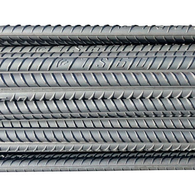 Superficie negra A400 Rebar de acero de refuerzo por tonelada para 6m de longitud