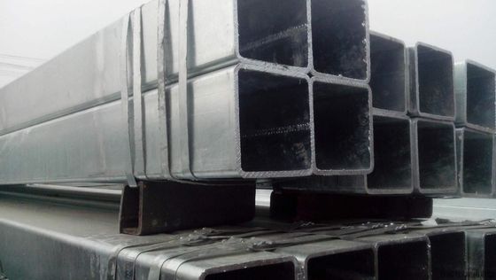 Forma de sección cuadrada tubo de acero galvanizado laminado en caliente para primera clase en granel ASTM Z30-Z40