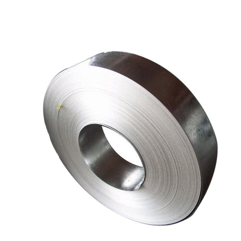 Largo según el requisito del cliente Spangle regular 0,8 mm 0,6 mm espesor SGCC Q235 SGCC cinta de acero galvanizado en caliente