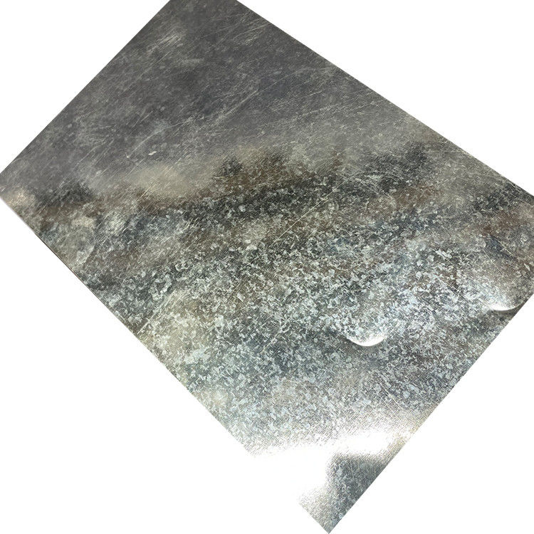Z121-Z180 Prime de recubrimiento DC01 DC02 laminado en frío 0,3 mm Placa de acero galvanizado de color plano recubierta con superficie ligeramente engrasada